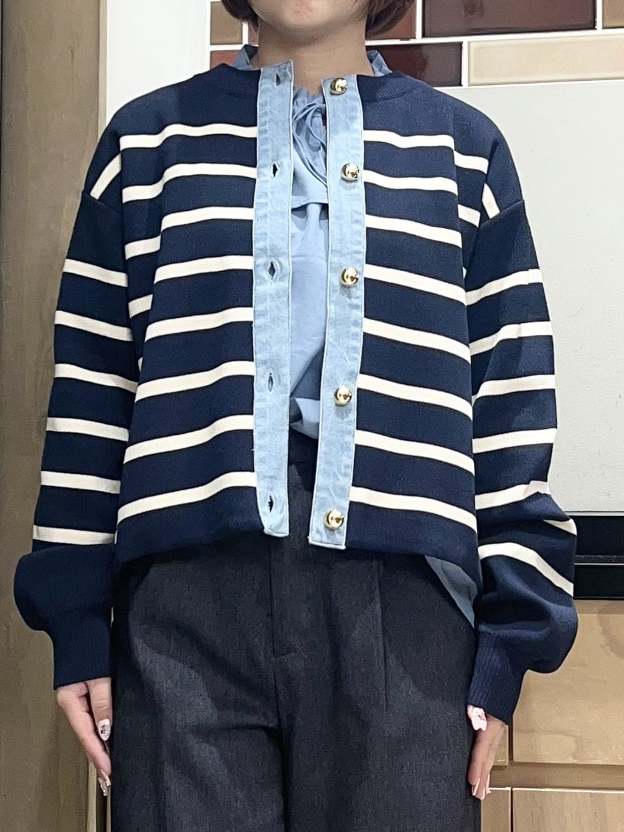 かのさんの「THE SHOP TK｜【羽織るだけでこなれ感を演出】デニム切替カーディガン」を使ったコーディネート