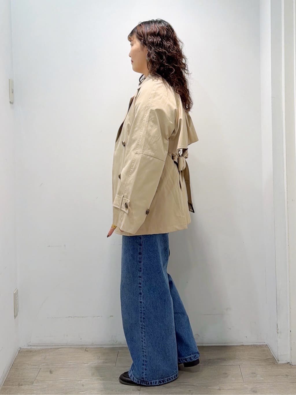 sumicaさんの「OPAQUE.CLIP｜ミドルトレンチコート【洗濯機OK】」を使ったコーディネート