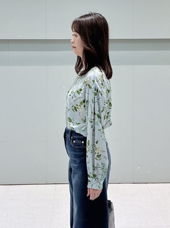 makiさんの「UNTITLED｜【定番人気/はっ水/洗える】タスランショートトレンチコート」を使ったコーディネート
