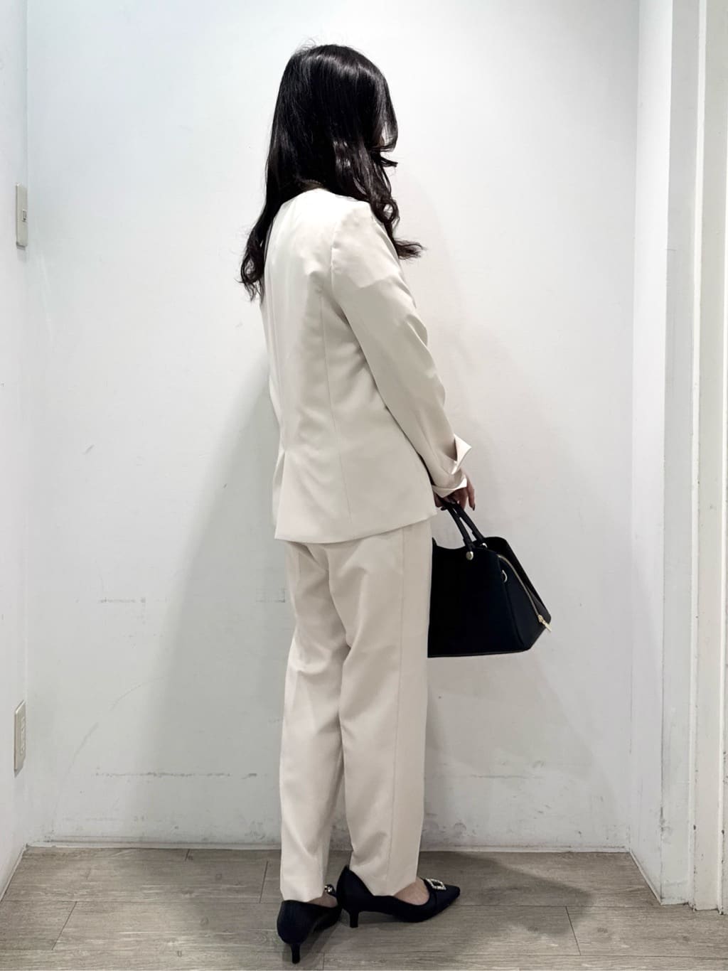 yuicciさんの「OPAQUE.CLIP｜《通勤／セットアップ対応》 Vネックジャケット／ダブルクロス【洗濯機OK】」を使ったコーディネート