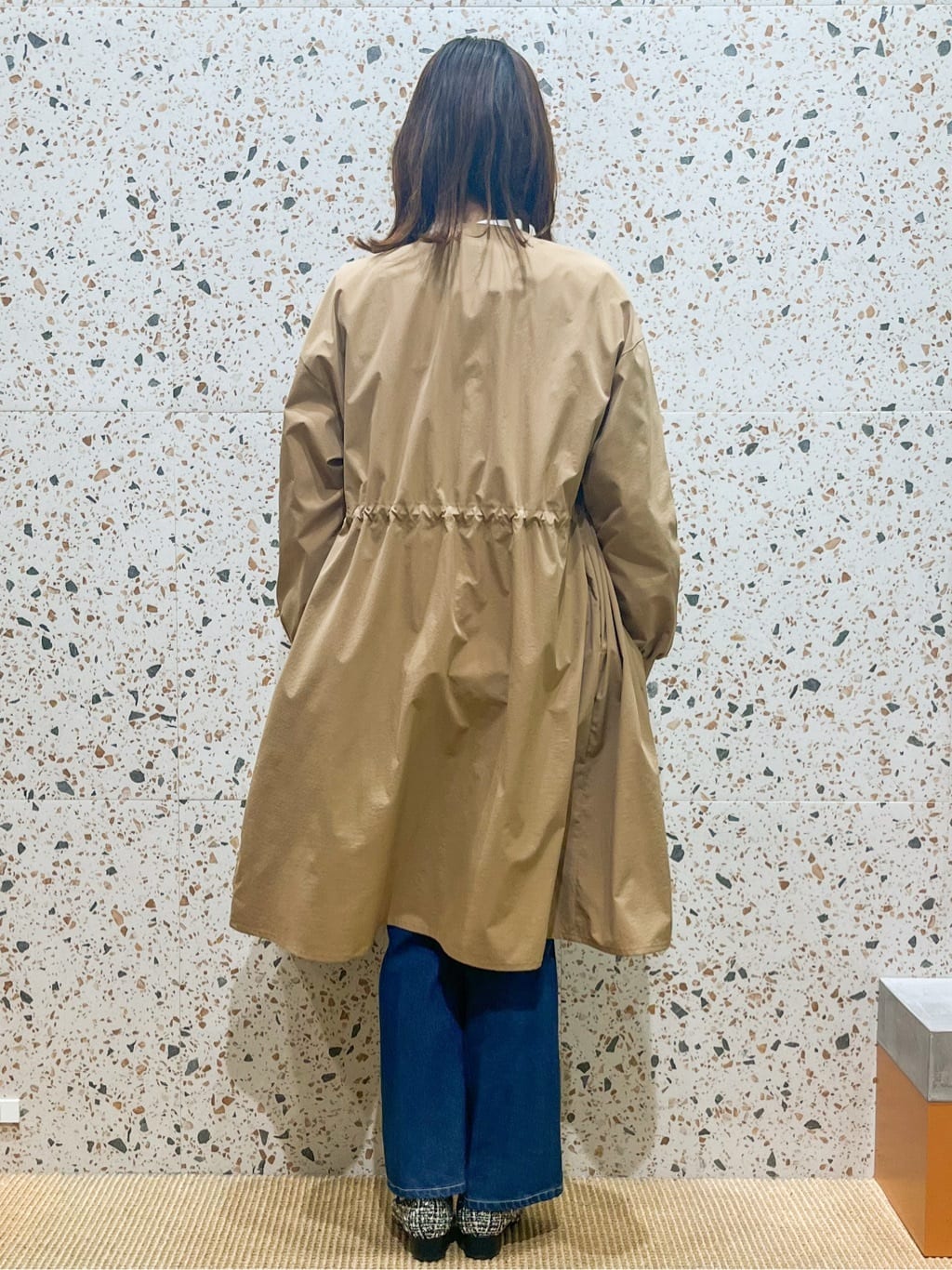 さくらさんの「OPAQUE.CLIP｜ヴィンテージクロスノーカラーロングコート【洗濯機OK／ストレッチ／イージーアイロン】」を使ったコーディネート