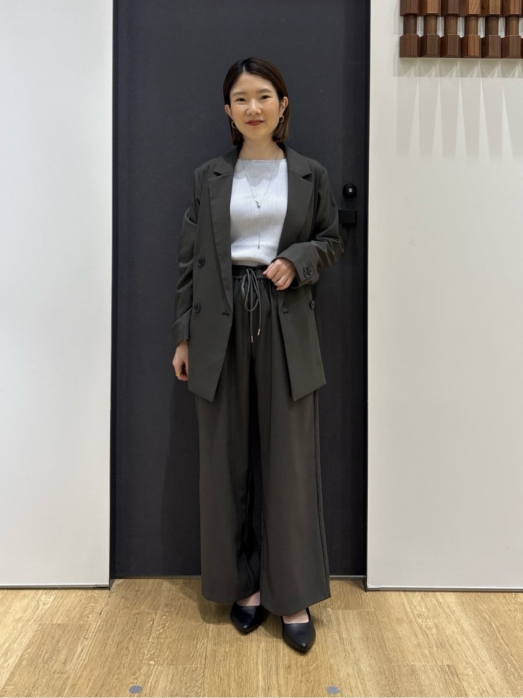 risaさんの「Dessin｜【セットアップ可/洗える】ダブルストレッチジャケット」を使ったコーディネート