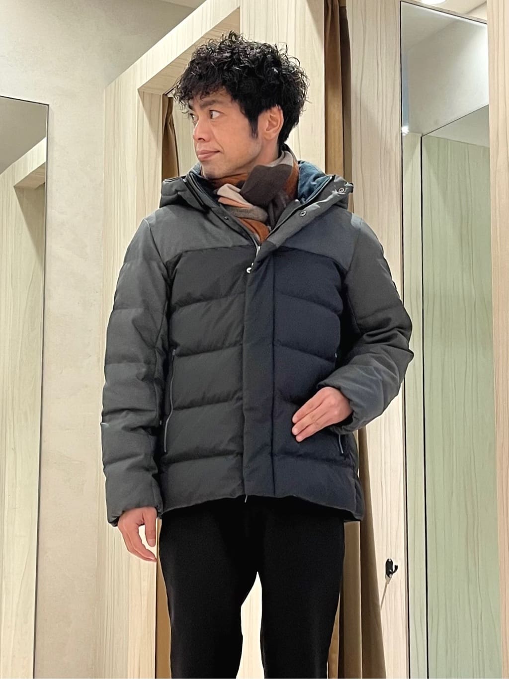 URAさんの「TAKEO KIKUCHI｜カラーコンビ ダウンブルゾン」を使ったコーディネート