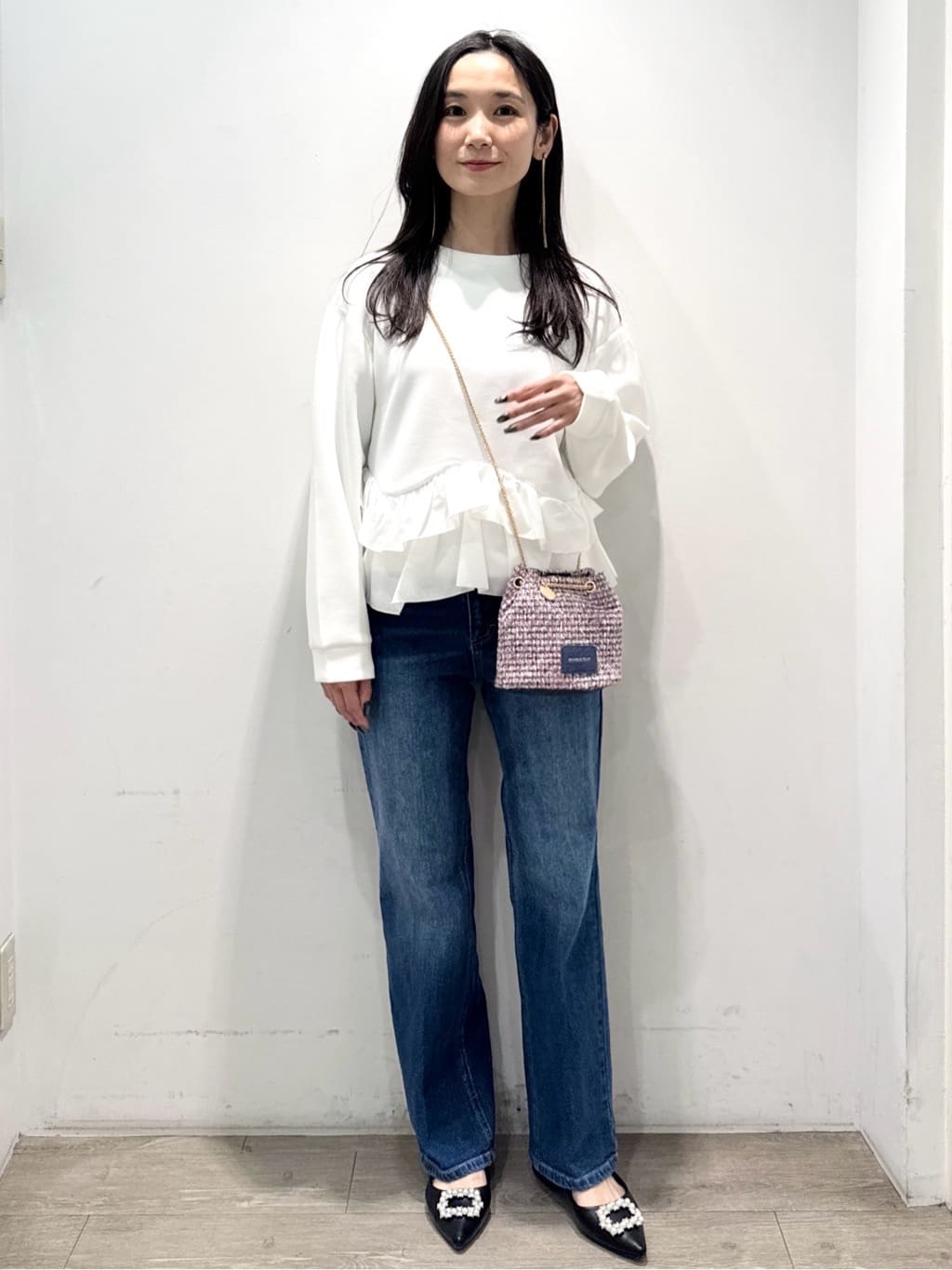 yuicciさんの「OPAQUE.CLIP｜裾フリルドッキングトップス【洗濯機OK】」を使ったコーディネート