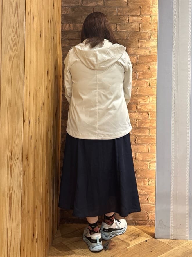 ゆかぴさんの「SHOO･LA･RUE｜【防花粉/高レビュー】きれいもかっこいいも叶える 欲張りマウンテンパーカ」を使ったコーディネート