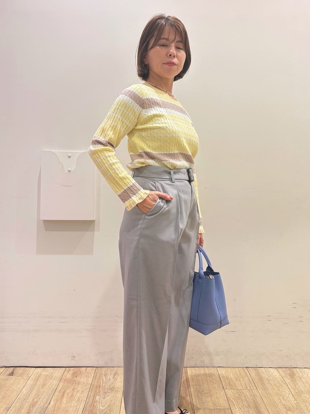 YUKOさんの「index｜【吸水速乾】ストレッチワイドストレートパンツ／セットアップ対応《洗濯機OK》」を使ったコーディネート