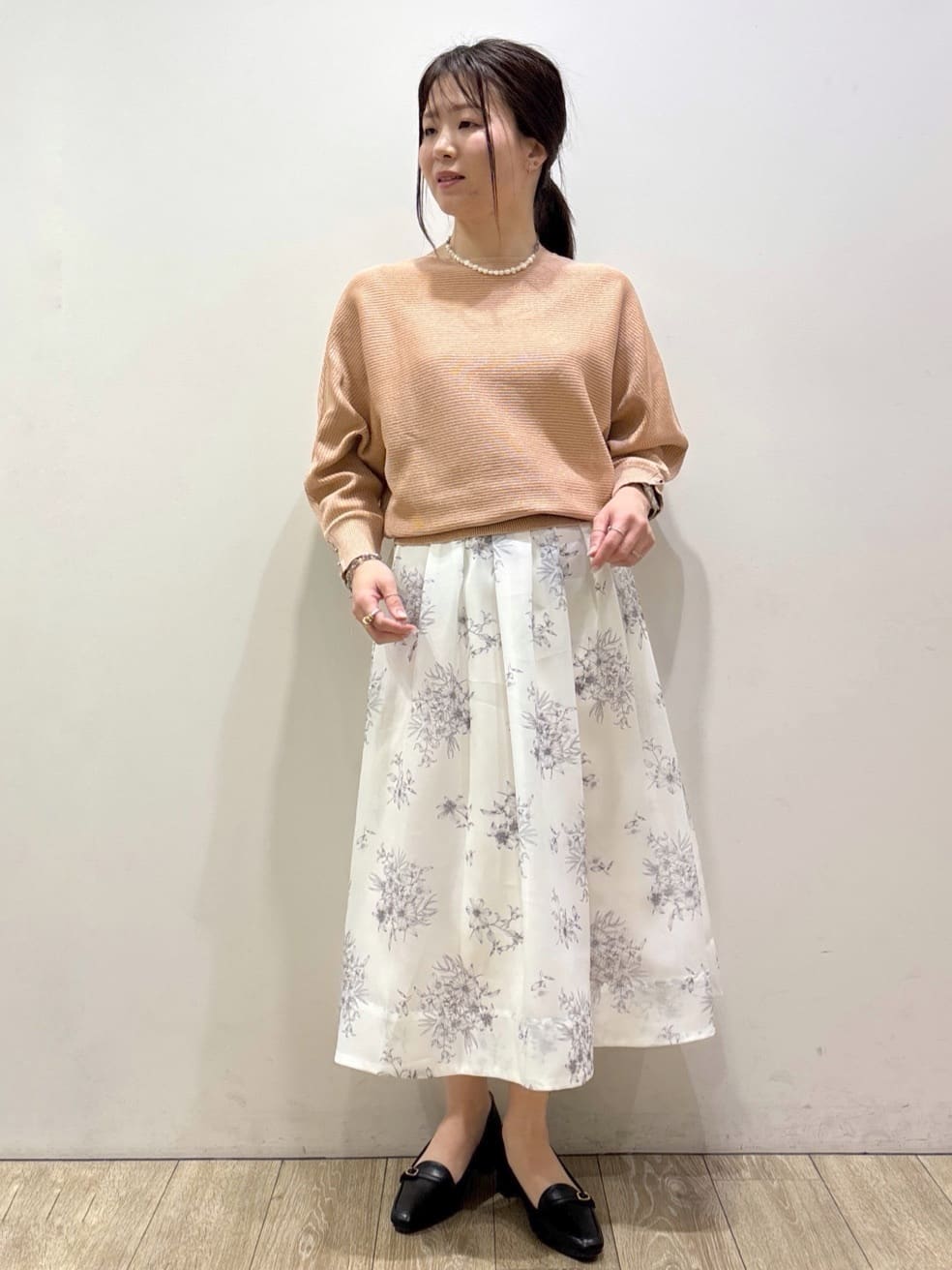 mameさんの「index｜撥水トレンチコート【洗濯機OK／花粉対応】《XS～3L》」を使ったコーディネート