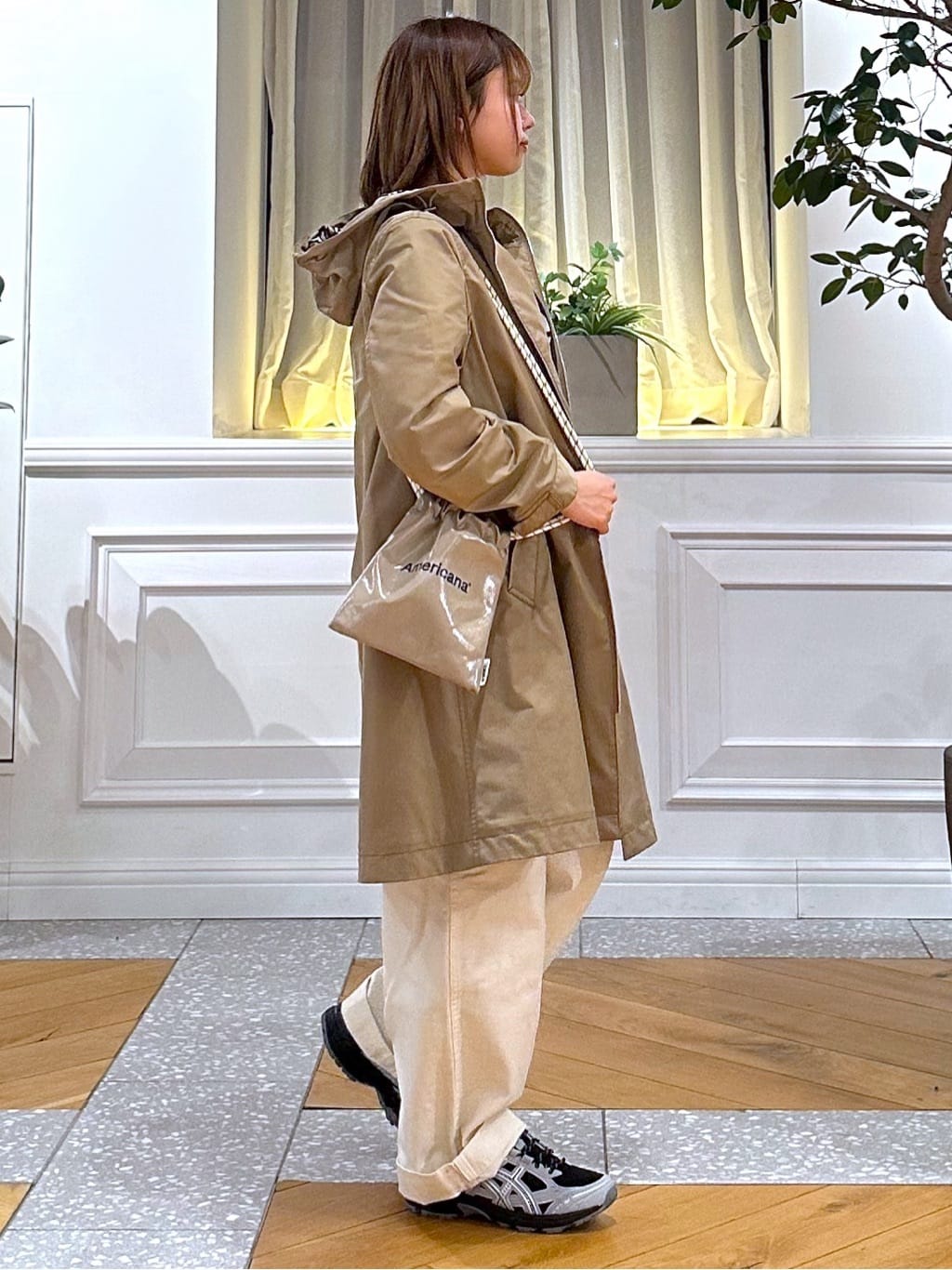 なべこさんの「DRESSTERIOR｜◆【ウォッシャブル】バックサテンベイカーパンツ」を使ったコーディネート