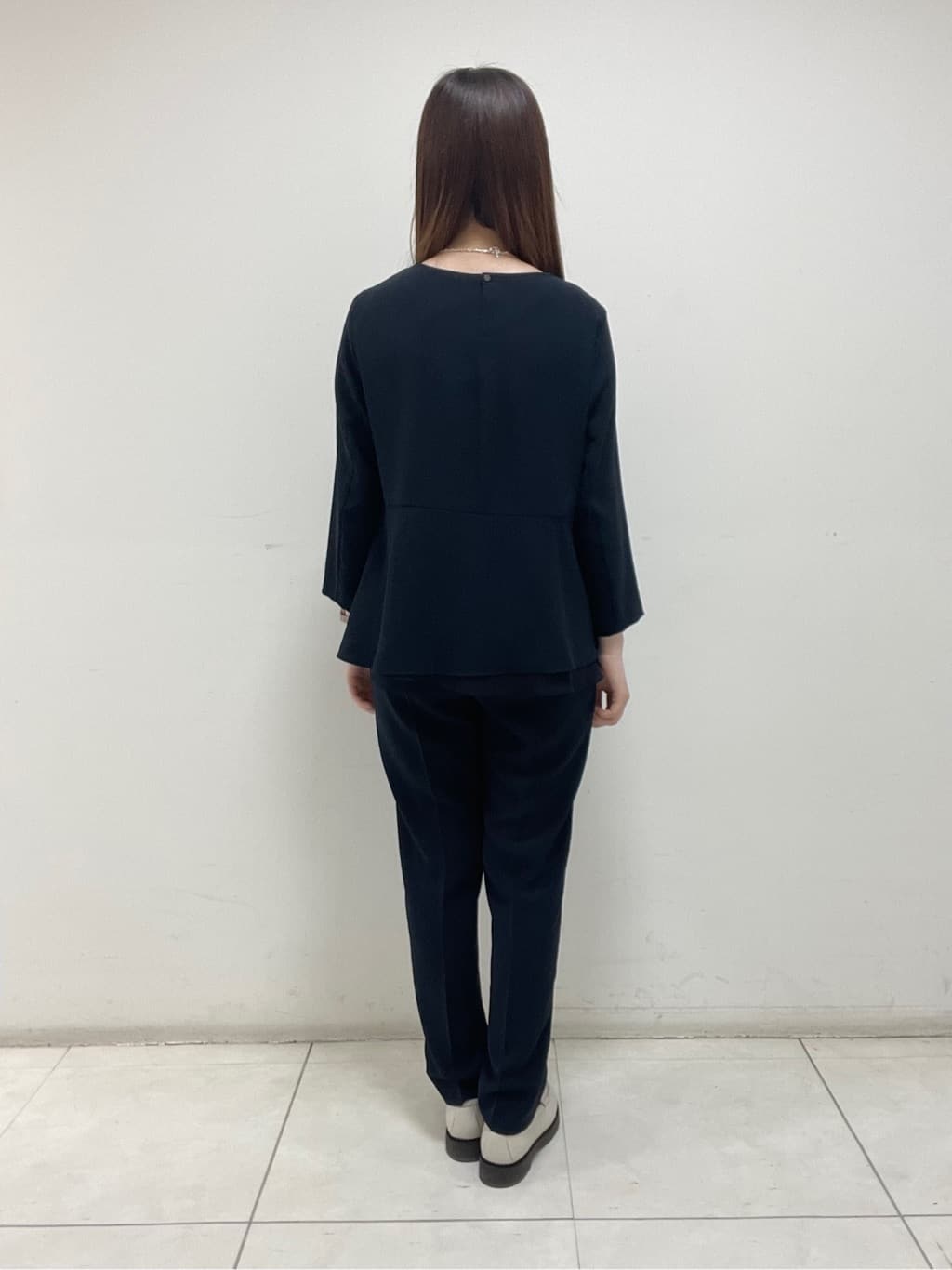 mさんの「INDIVI｜【洗える／多機能／SETUP可】着る日傘ダブルジャケット」を使ったコーディネート