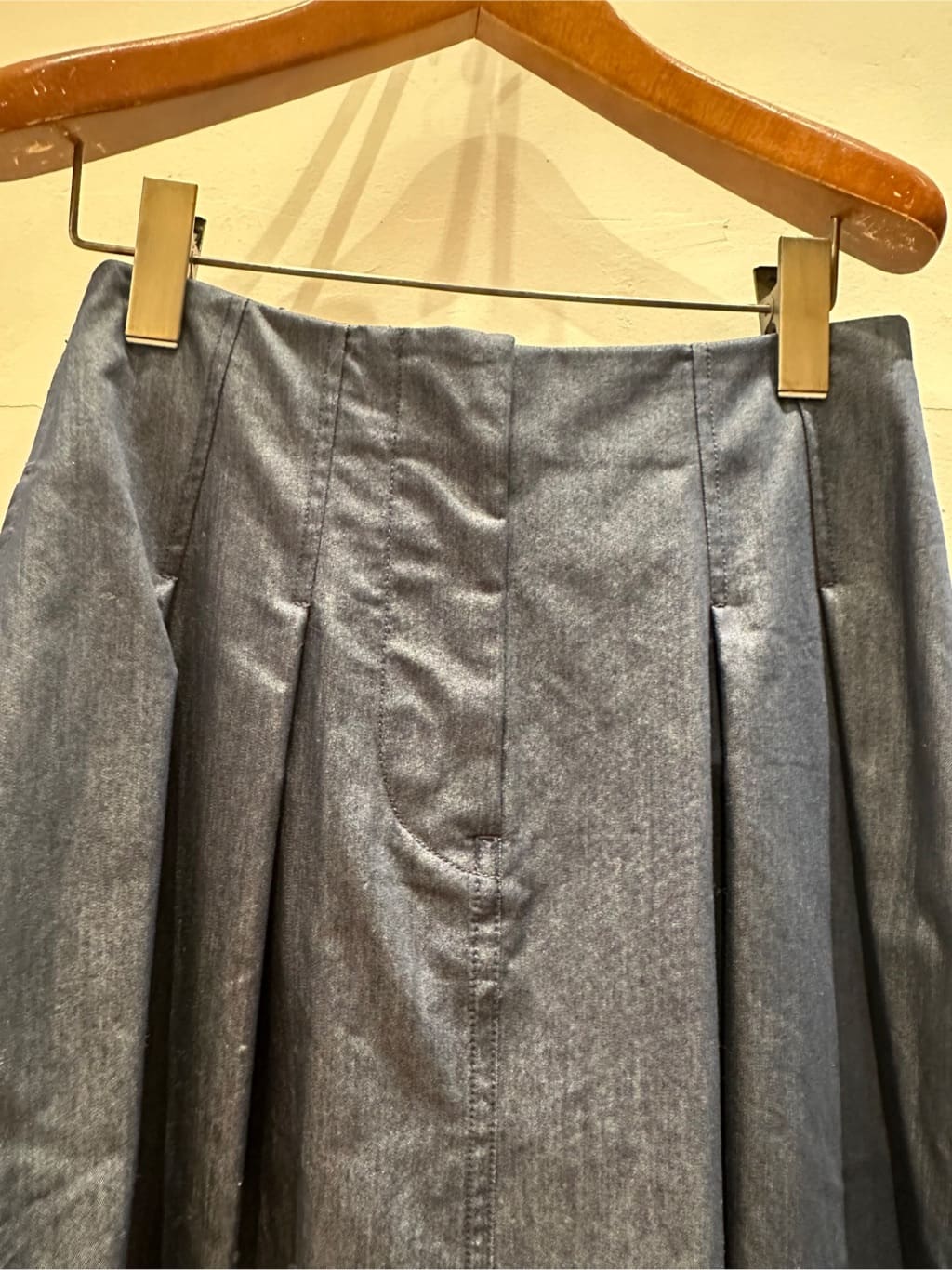komatsuさんの「DRESSTERIOR｜◆ウォッシャブルコットンカシミヤカーディガン」を使ったコーディネート