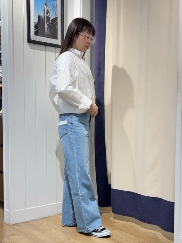 Turumiさんの「Dessin｜【洗える】刺繍ロゴ入りオーバーシャツ」を使ったコーディネート
