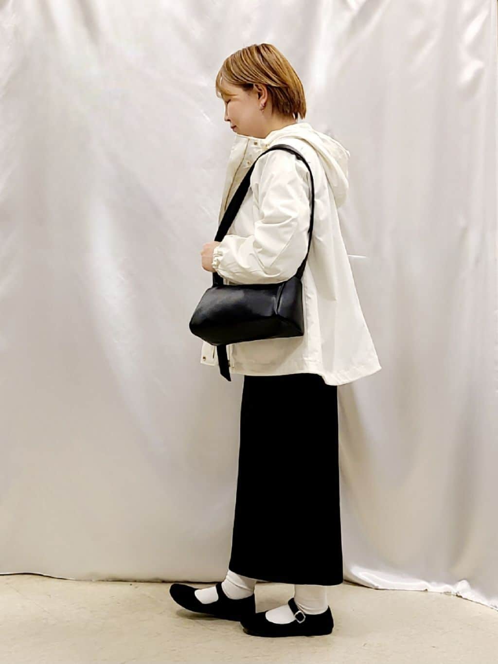 Chiiさんの「SHOO･LA･RUE｜【洗濯機可/セットアップ可/毛玉になりにくい】心地よく穿ける ニットナロースカート」を使ったコーディネート