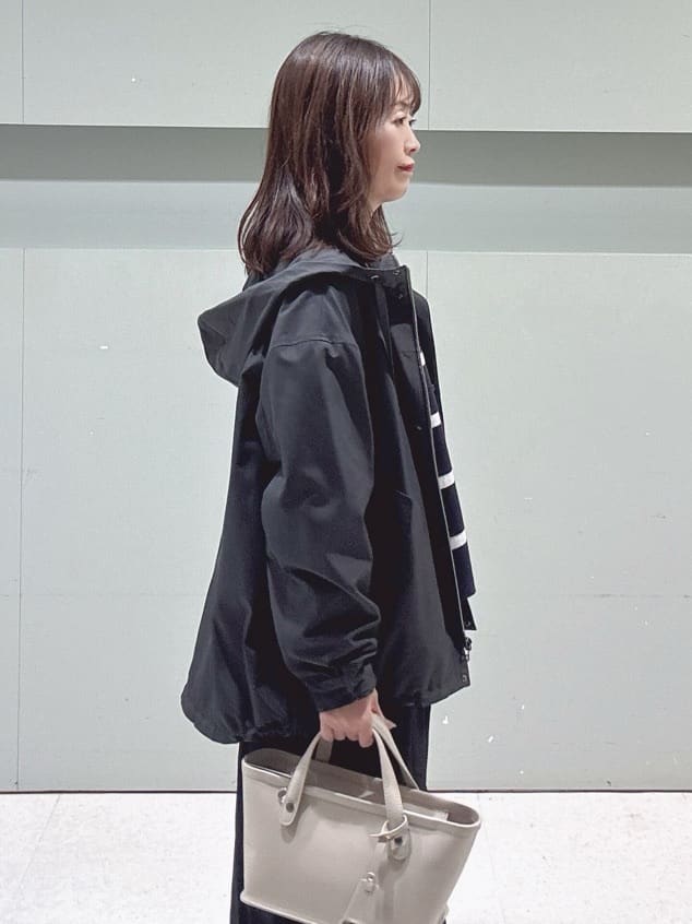makiさんの「UNTITLED｜【洗える/はっ水】リラクシーマウンテンパーカー」を使ったコーディネート
