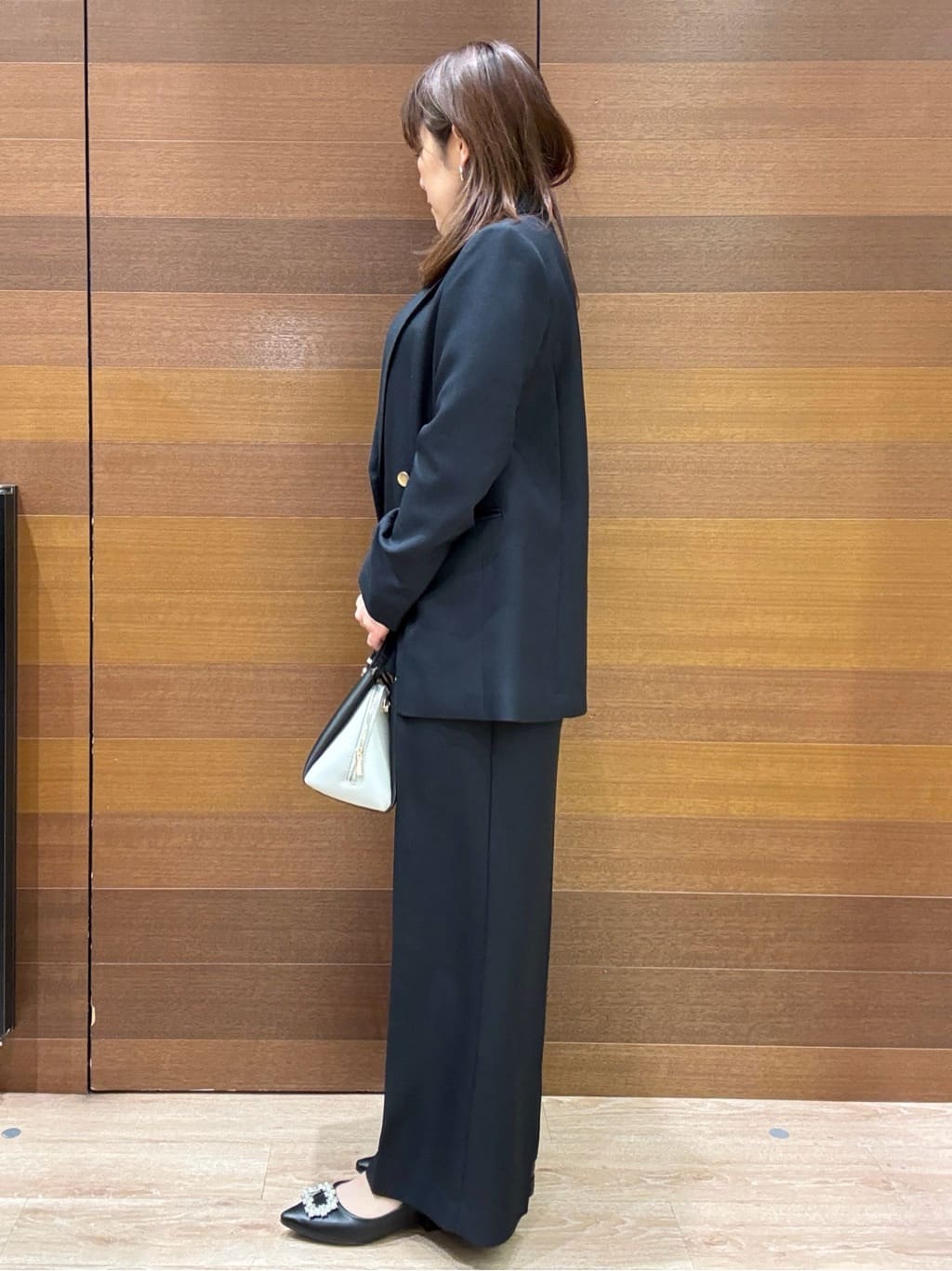 maichiさんの「OPAQUE.CLIP｜金ボタンダブルブレストテーラードジャケット／セットアップ対応【洗える】」を使ったコーディネート