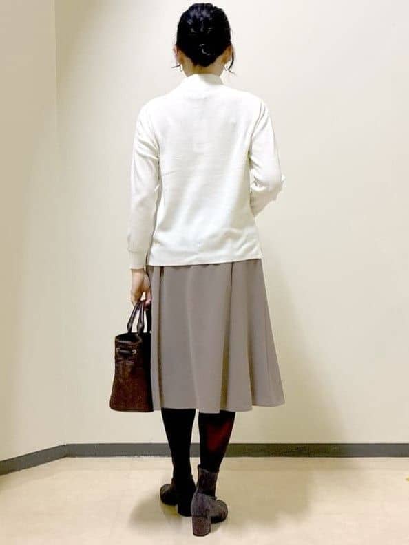  beni_gingerさんの「Reflect｜【美シルエット】ソフトマーメイドスカート」を使ったコーディネート