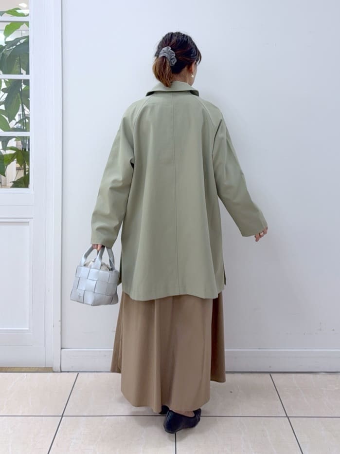 Osawaさんの「Dessin｜【花粉ガード/撥水加工/洗える】ステンカラースプリングコート」を使ったコーディネート