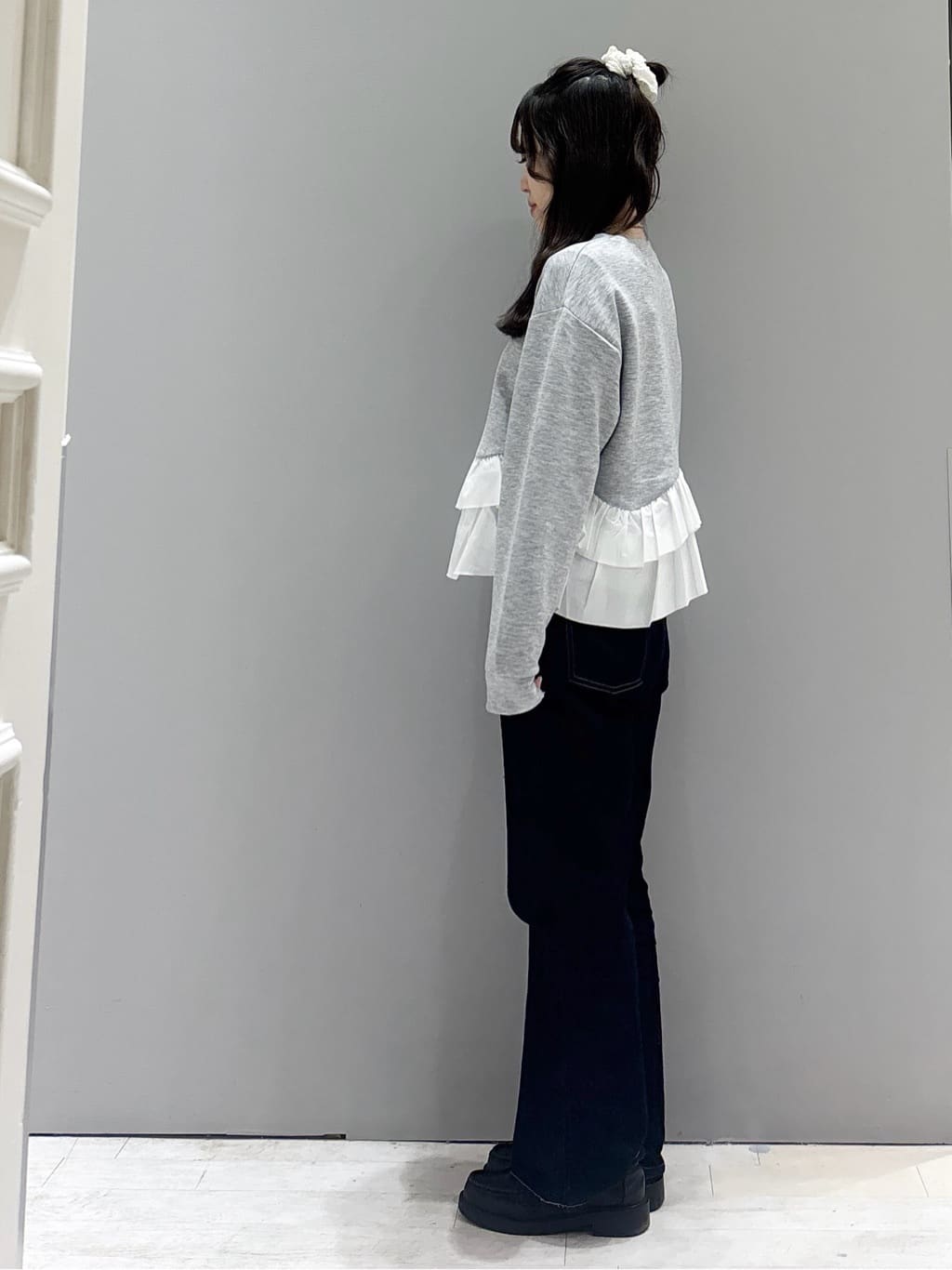 かほさんの「OPAQUE.CLIP｜裾フリルドッキングトップス【洗濯機OK】」を使ったコーディネート