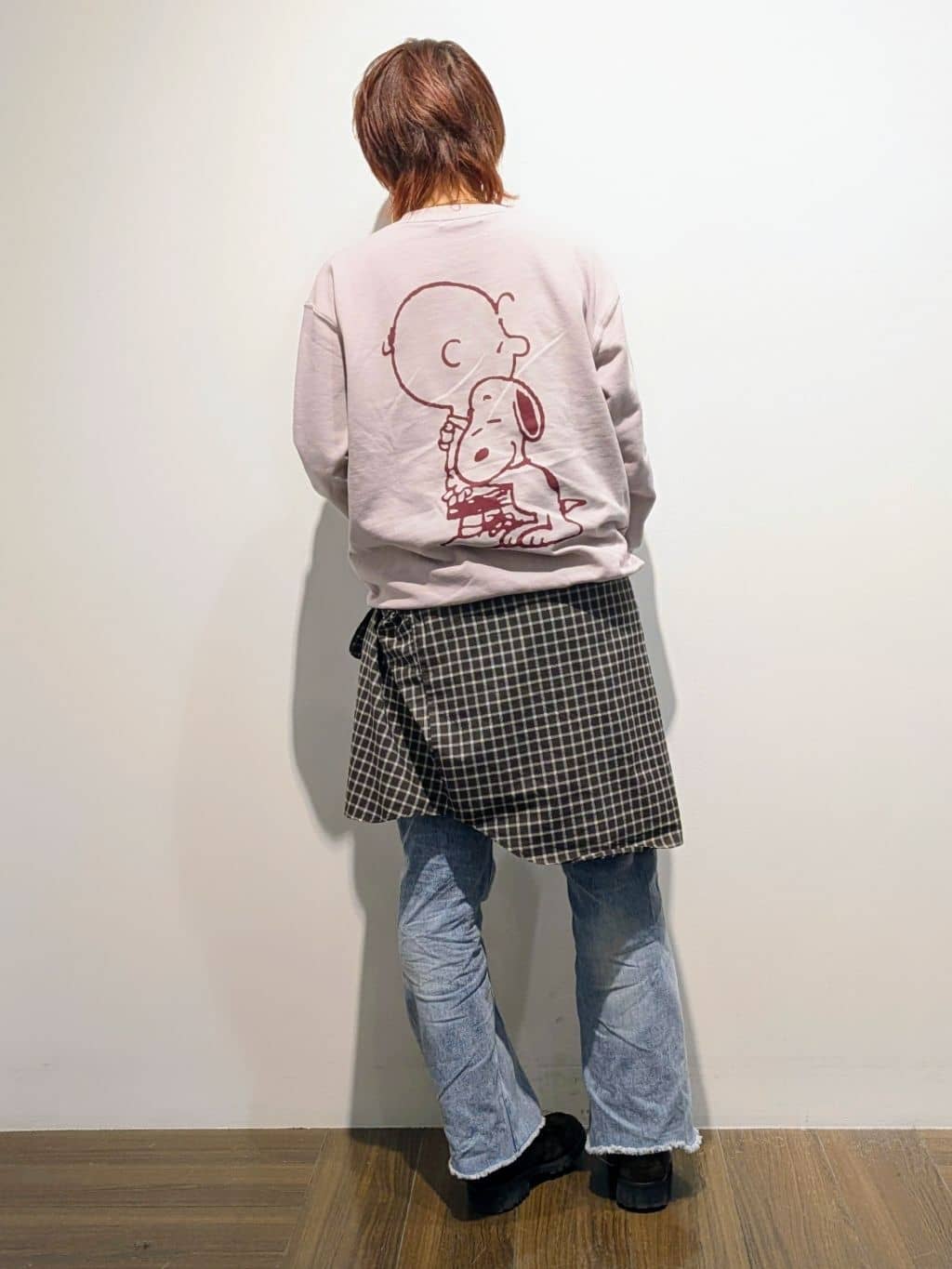 4410さんの「THE SHOP TK｜PEANUTS ／ ピーナッツ スヌーピー ミニ裏毛スウェット」を使ったコーディネート