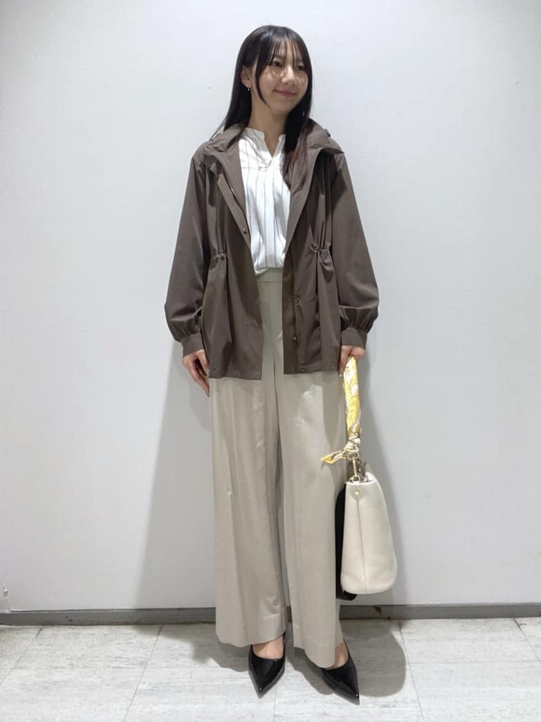meiさんの「INDIVI｜【洗える／着心地楽ちん】ブラウス風ストライプカットソートップス」を使ったコーディネート