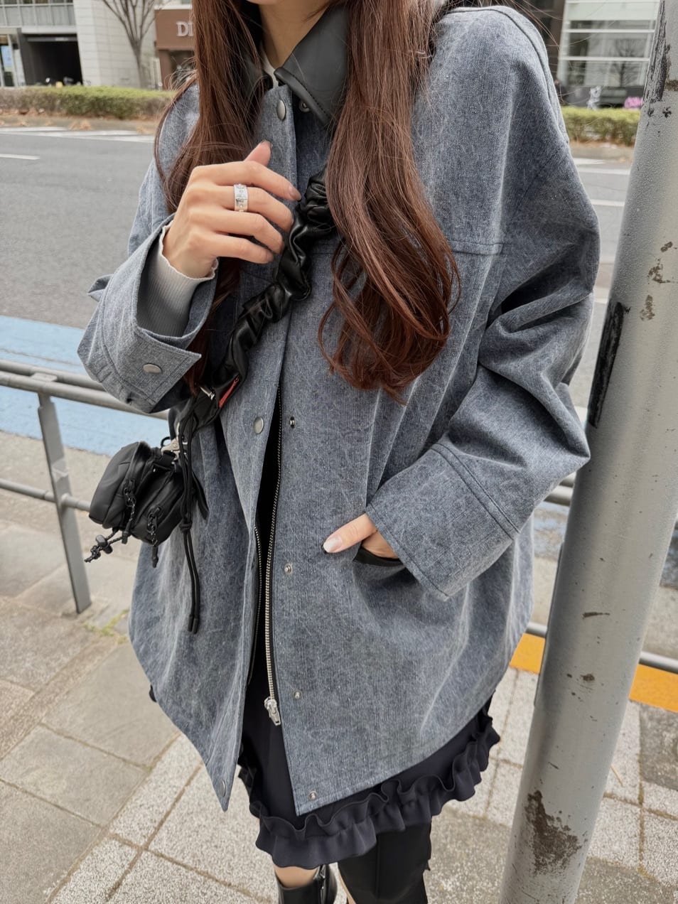 kanamiさんの「CODE A｜pigment denim coverall」を使ったコーディネート