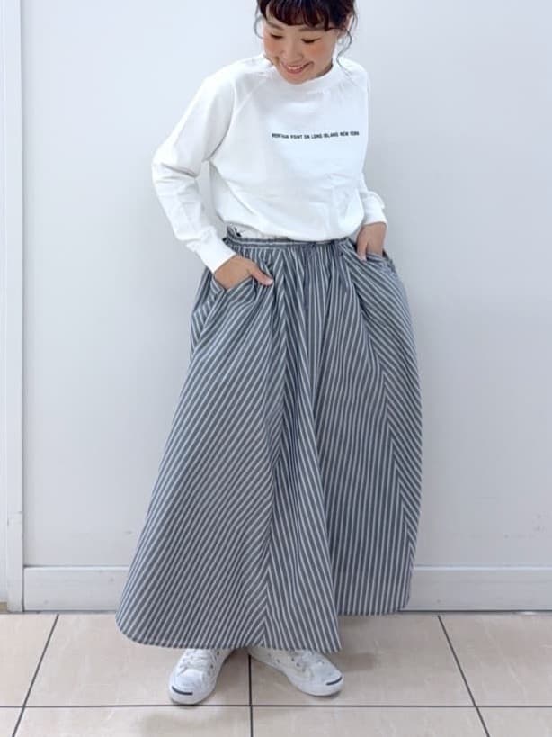 Osawaさんの「Dessin｜【セットアップ可/洗える】先染めストライプフレアスカート」を使ったコーディネート