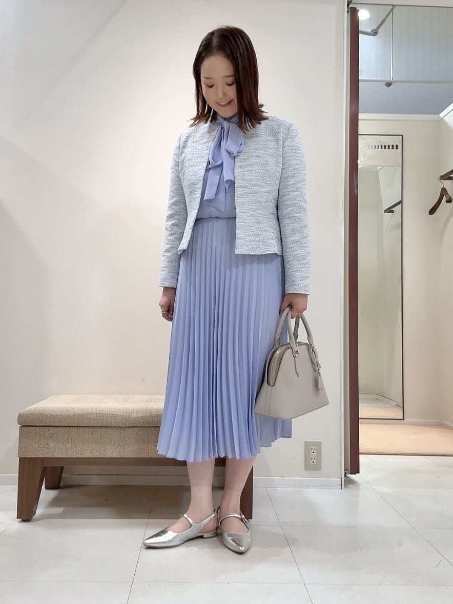 YUIさんの「UNTITLED｜【きれいめ】ツイード ペプラムジャケット」を使ったコーディネート
