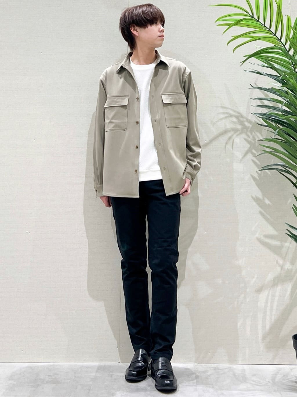 SHI-MAさんの「THE SHOP TK｜FLEX LINE  カバーオール　ストレッチ/防シワ/マシンウォッシャブル/セットアップ可」を使ったコーディネート