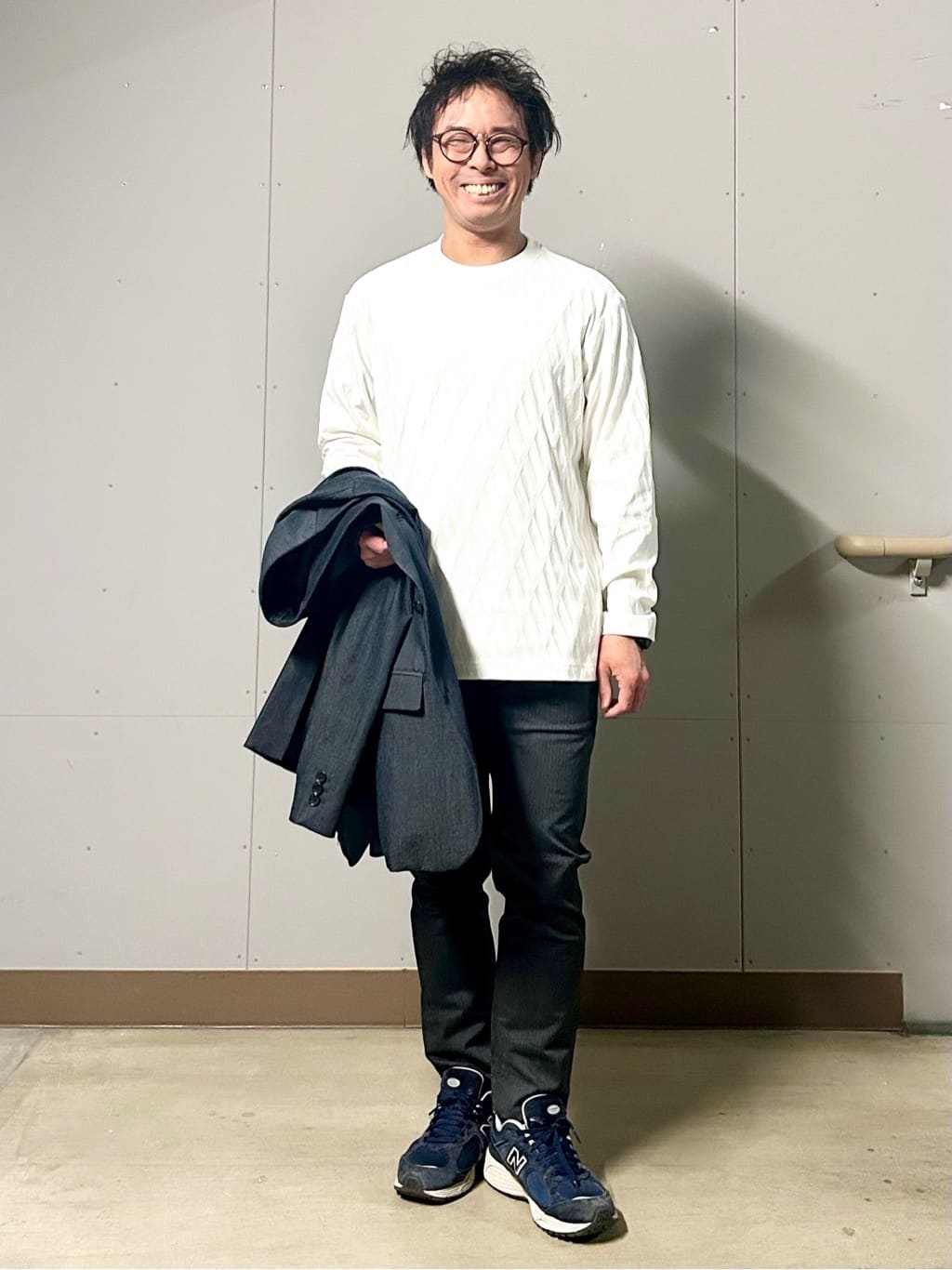 KENJI Iさんの「THE SHOP TK｜ライトエバーデニム ジャケット 洗濯機OK/ストレッチ/セットアップ可」を使ったコーディネート