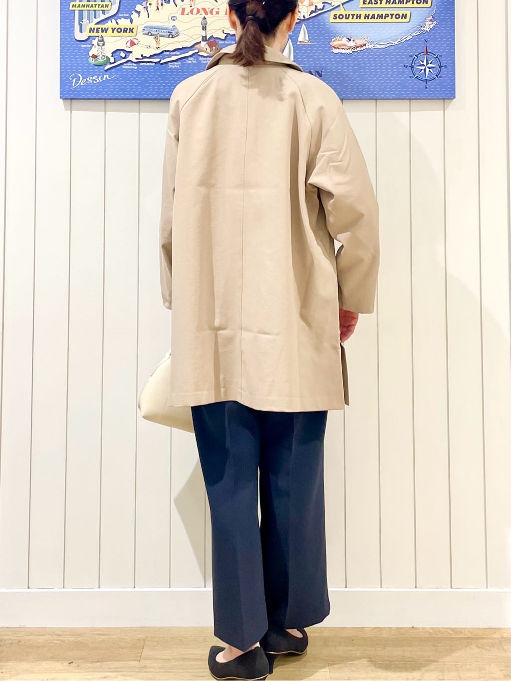 uwatokoさんの「Dessin｜【花粉ガード/撥水加工/洗える】ステンカラースプリングコート」を使ったコーディネート