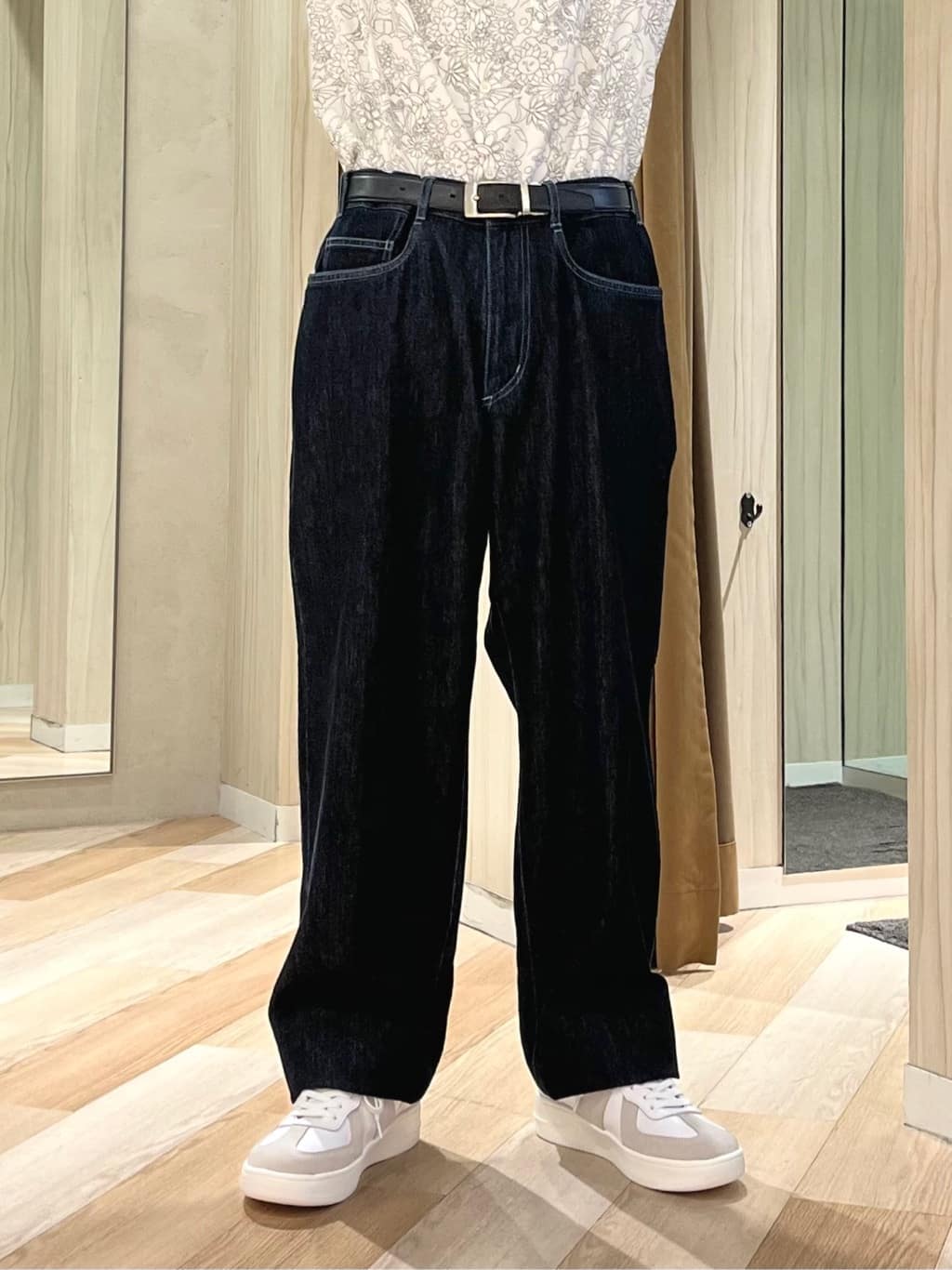 URAさんの「TAKEO KIKUCHI｜【BOWLER HAT LABEL】エクスプローラー Gジャン」を使ったコーディネート