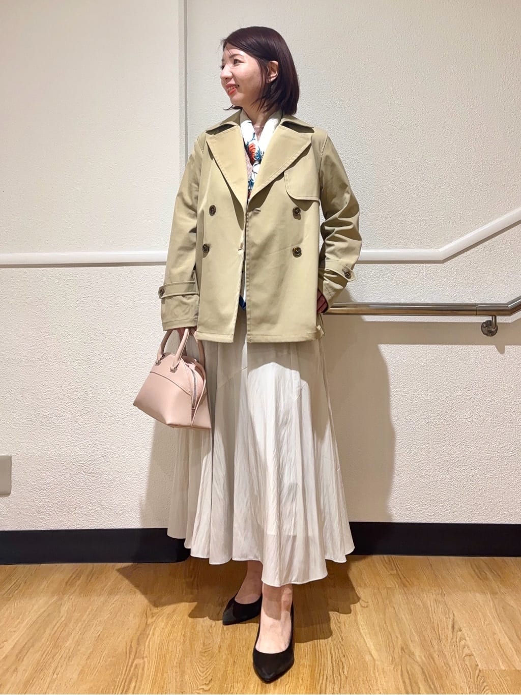 MIKIKOさんの「UNTITLED｜【定番人気/はっ水/洗える】タスランショートトレンチコート」を使ったコーディネート