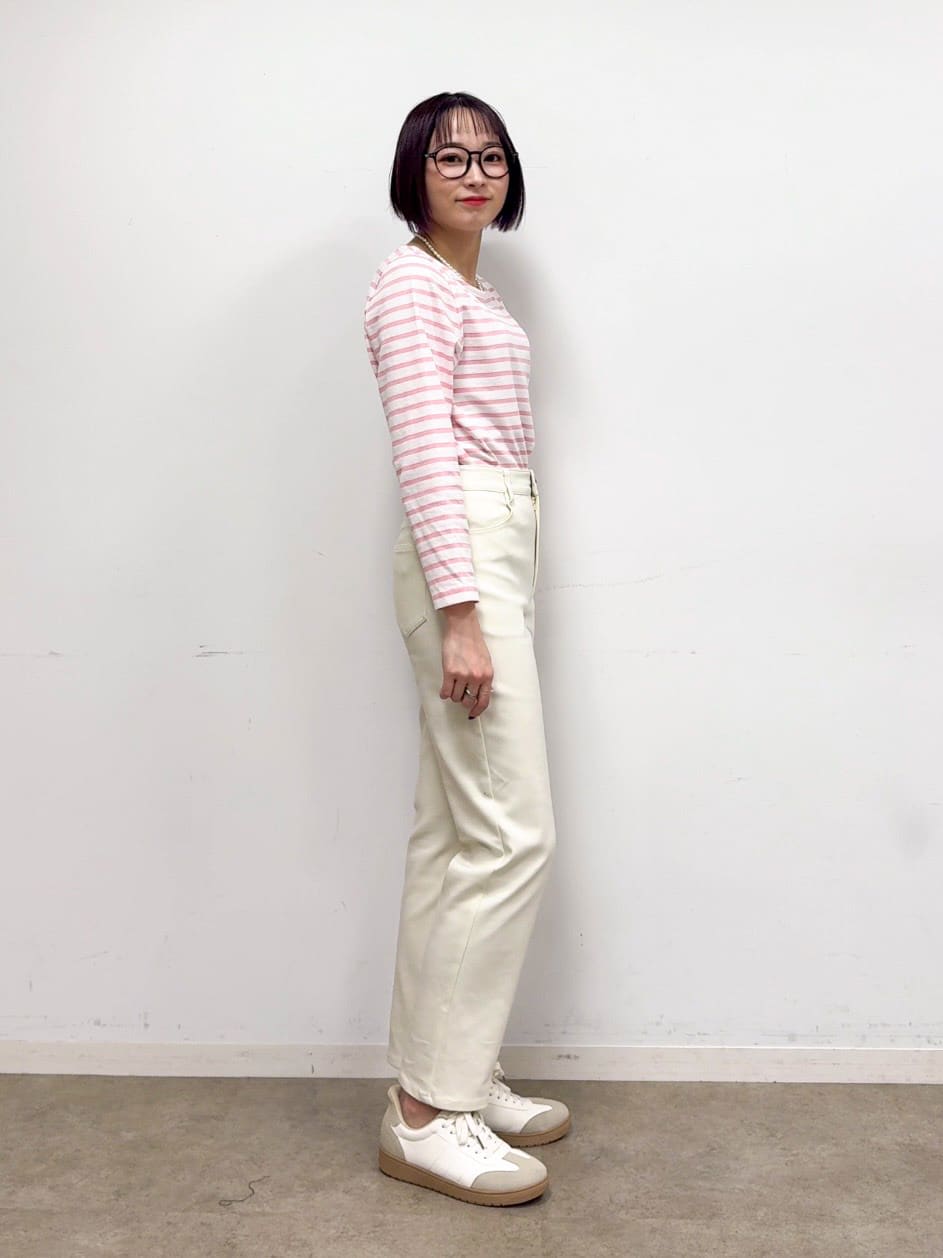 𝐜𝐡𝐢𝐤𝐚さんの「SHOO･LA･RUE｜【S-LL/洗濯機可】着こなしいろいろ 首元すっきりボートネック ボーダーロンT」を使ったコーディネート