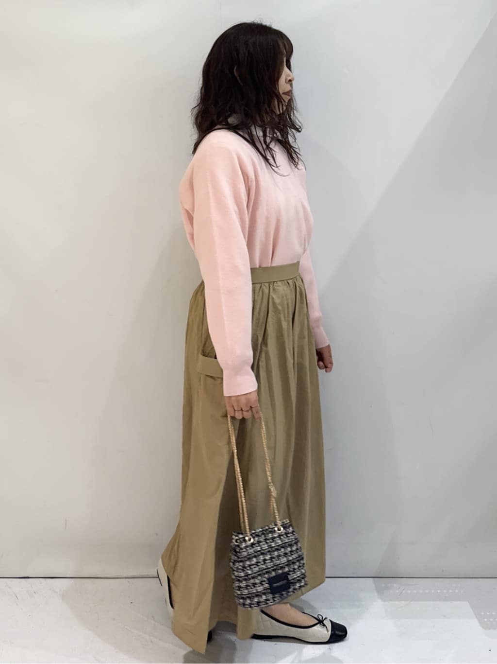 nakkoさんの「OPAQUE.CLIP｜スウェットライクニット【洗濯機OK】」を使ったコーディネート