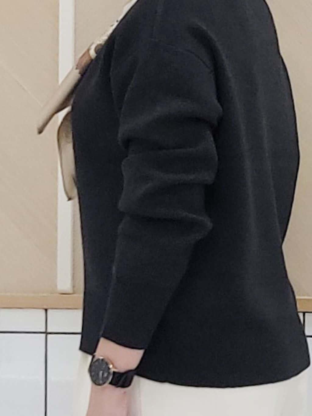 tomoさんの「COUP DE CHANCE｜【手洗い可】ラメ混ニットトップス」を使ったコーディネート