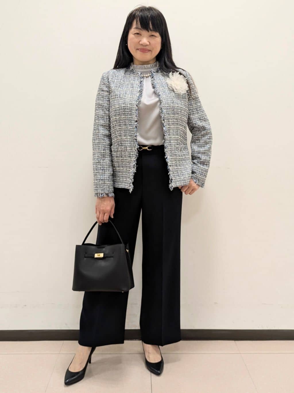 ともさんの「UNTITLED｜◆【Made In Japan】シルクコサージュ」を使ったコーディネート