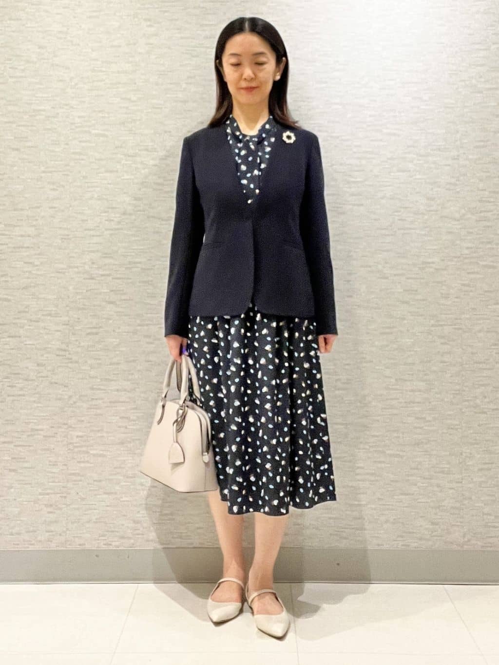marikoさんの「Reflect｜【SS-4Lサイズ／通勤／セットアップ可】ノーカラージャケット」を使ったコーディネート