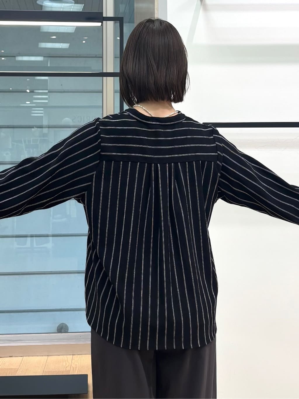 asamiさんの「INDIVI｜【洗える／着心地楽ちん】ブラウス風ストライプカットソートップス」を使ったコーディネート