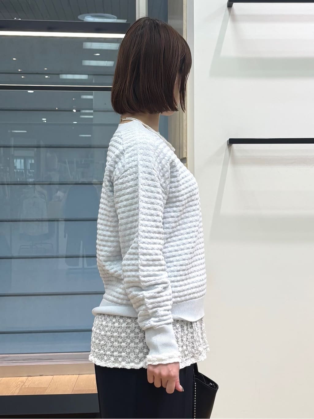 asamiさんの「INDIVI｜【洗える／凹凸編み】ジャカードニット」を使ったコーディネート