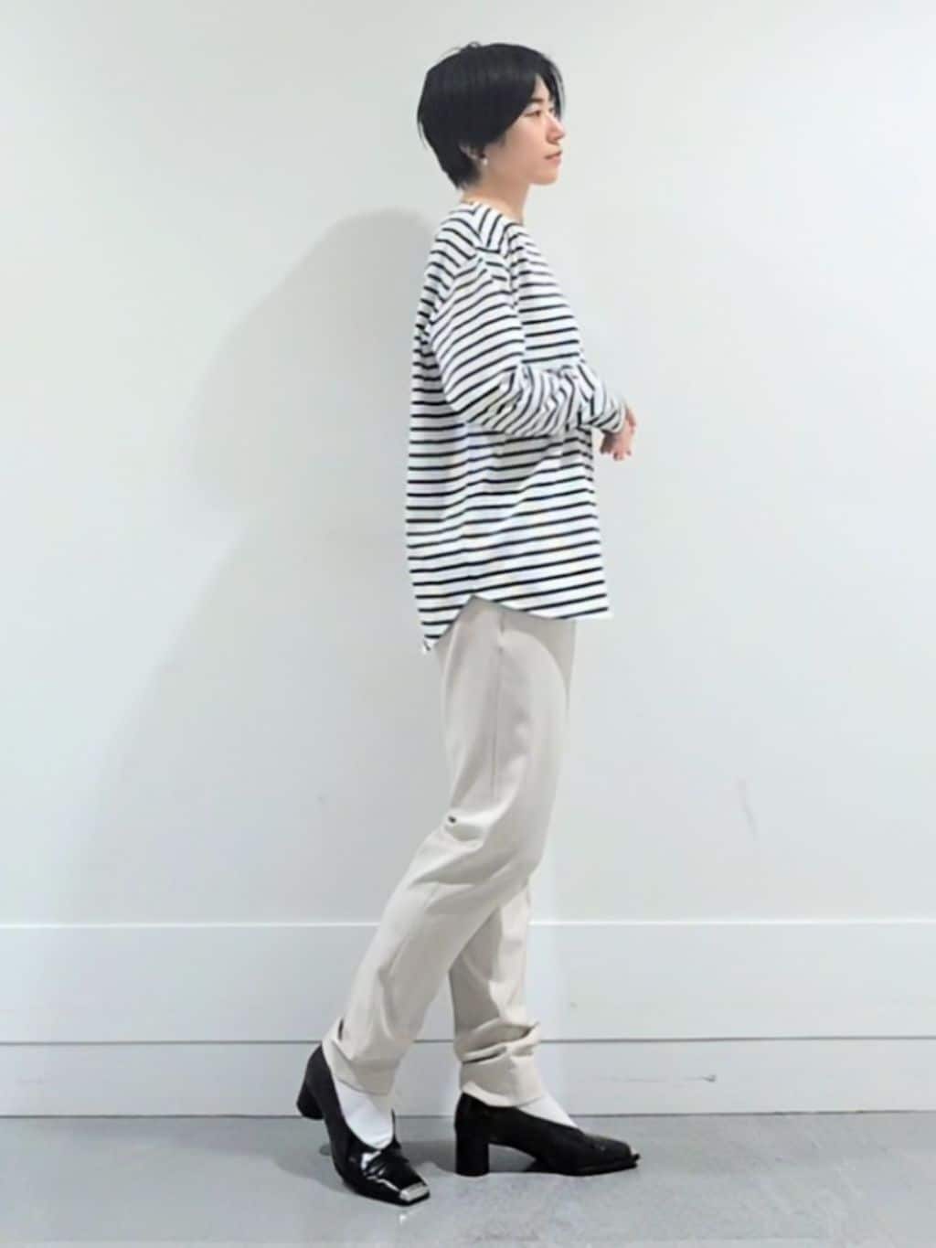 ミズタさんの「UNTITLED｜【洗える/レイヤードTシャツ】ラウンドテールジャージプルオーバー」を使ったコーディネート