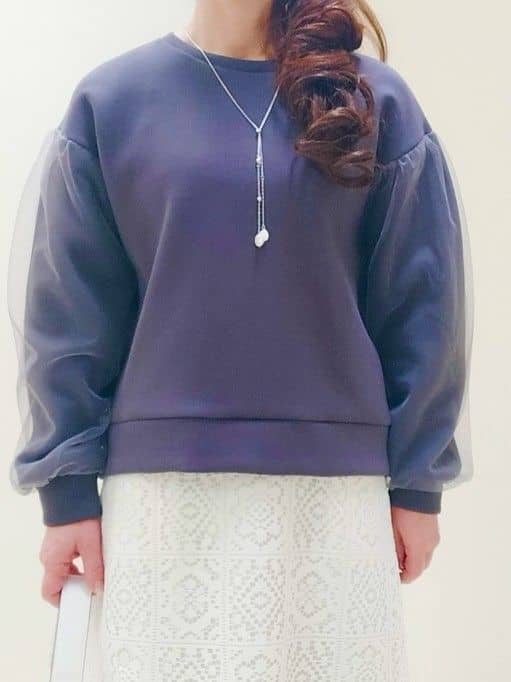 花さんの「Reflect｜チュールレイヤードスリーブプルオーバー」を使ったコーディネート