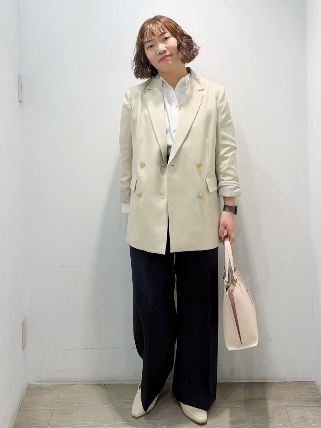 sumicaさんの「OPAQUE.CLIP｜金ボタンダブルブレストテーラードジャケット／セットアップ対応【洗える】」を使ったコーディネート
