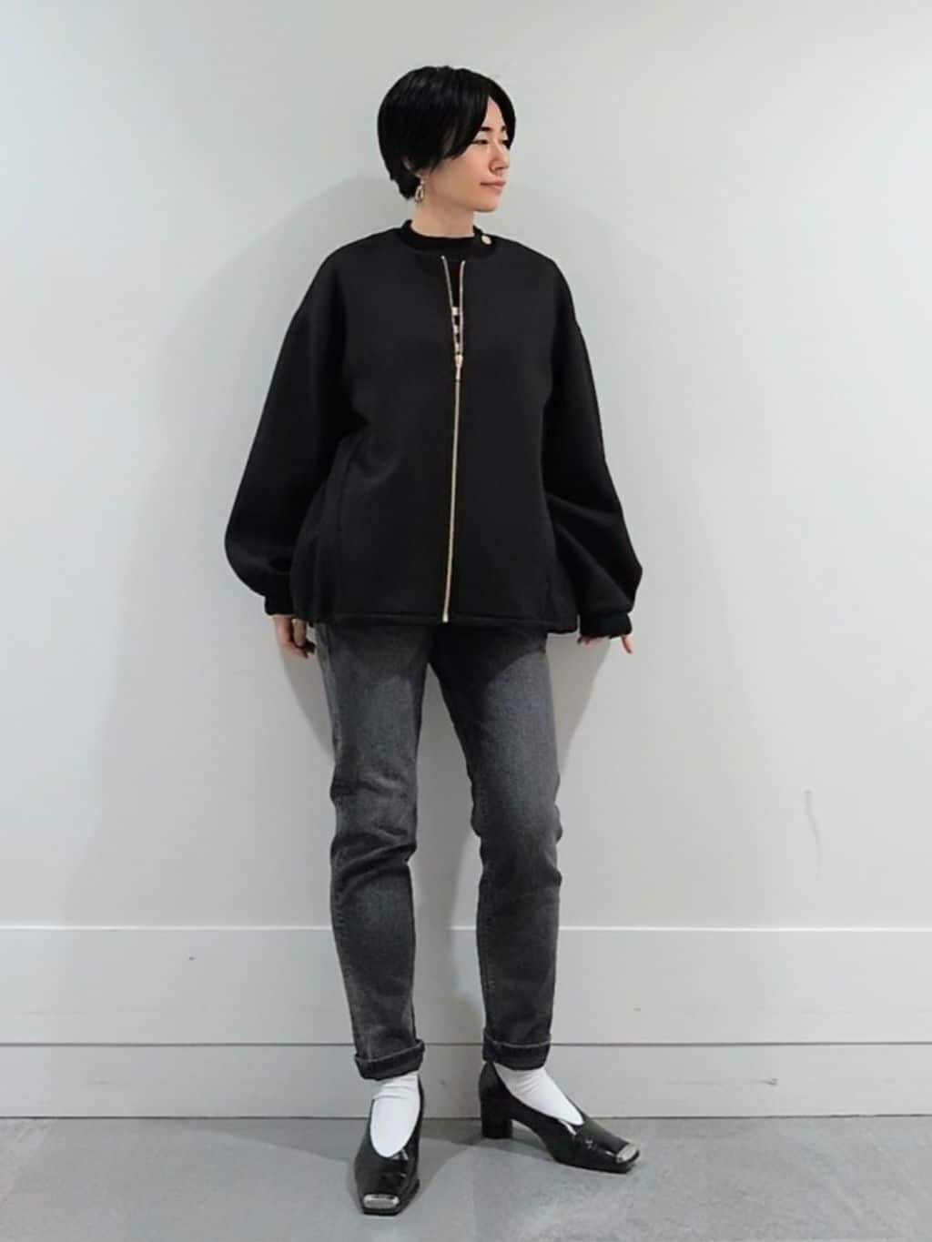 ミズタさんの「UNTITLED｜◆【春アウター/ゆったり】ダンボールジップブルゾン」を使ったコーディネート