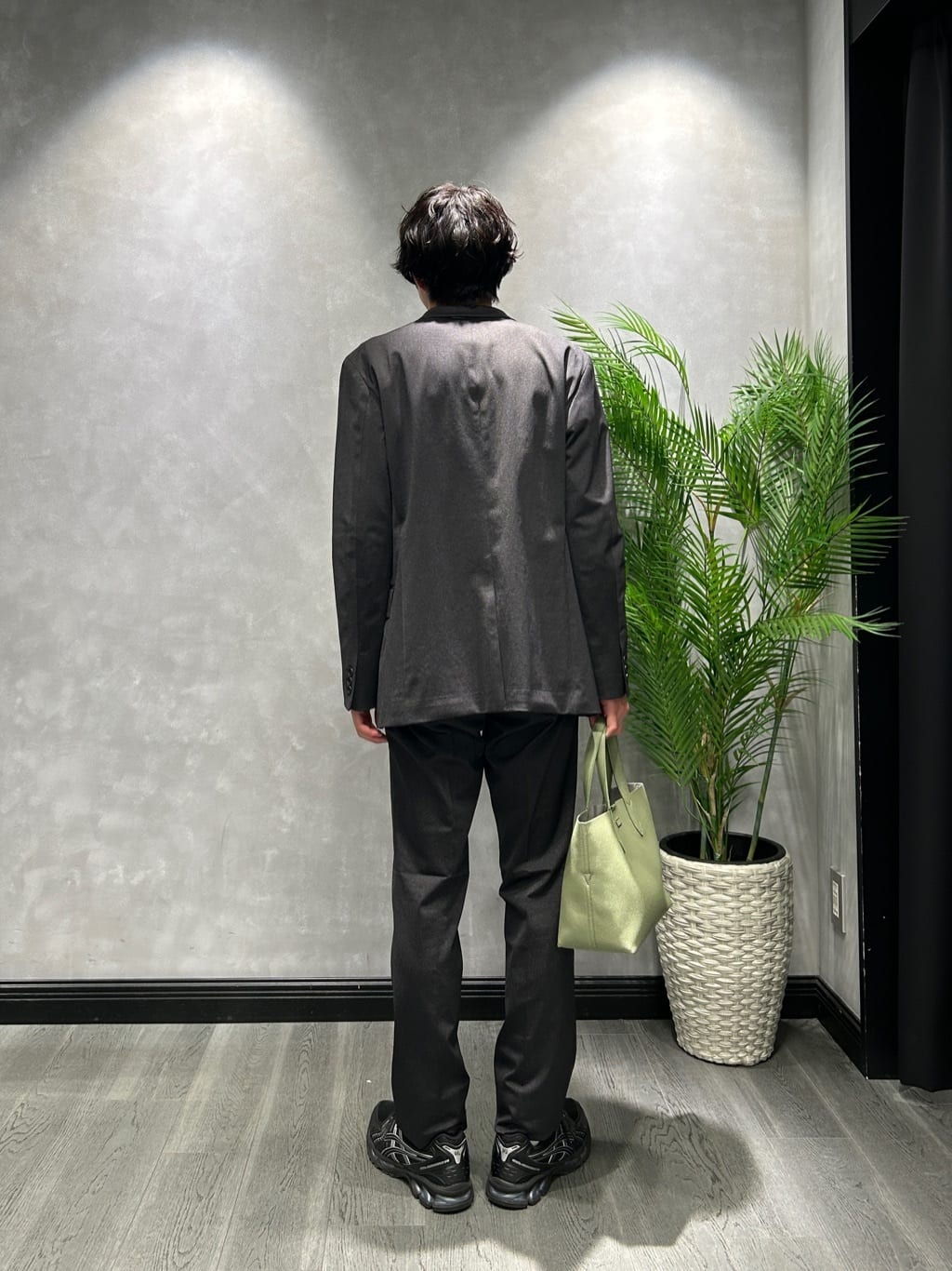 ruiさんの「TAKEO KIKUCHI｜【360&deg;ストレッチ／軽量】None Of Stress ライト ジャケット（セットアップ対応）」を使ったコーディネート