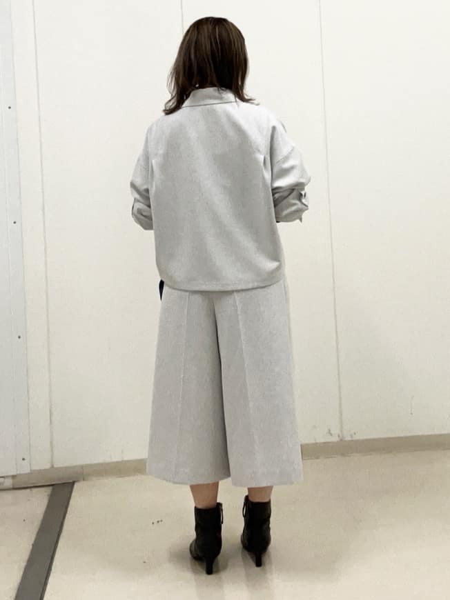 jinさんの「Reflect｜リネンライクシャツブルゾン」を使ったコーディネート