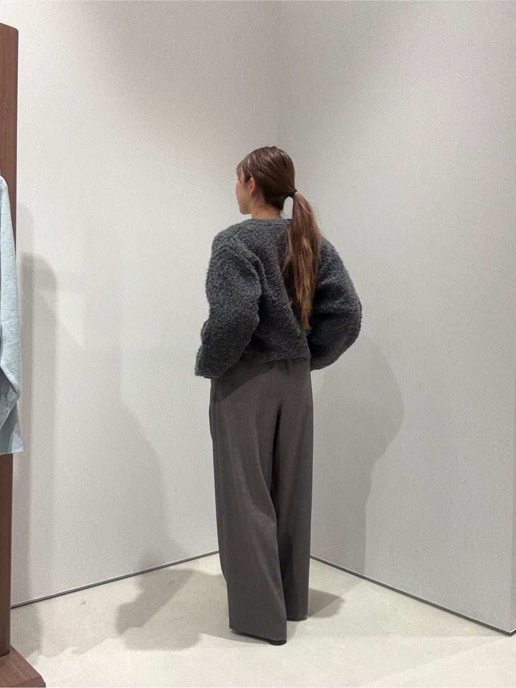 norimiさんの「INDIVI｜センタータックメランジワイドパンツ」を使ったコーディネート