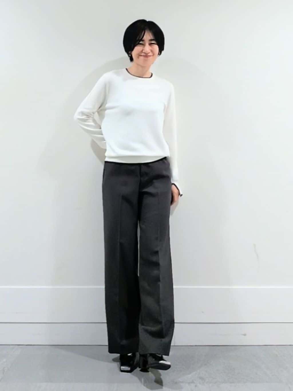 ミズタさんの「UNTITLED｜【新色追加/接触冷感/セットアップ可】エアリー ワイドパンツ」を使ったコーディネート