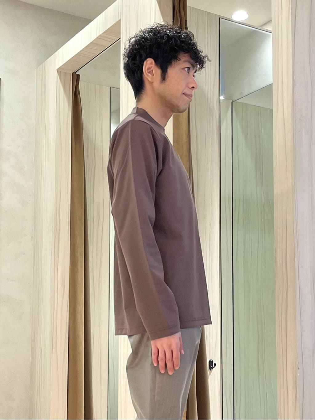 URAさんの「TAKEO KIKUCHI｜スタンドカラー ショート リブ ブルゾン」を使ったコーディネート