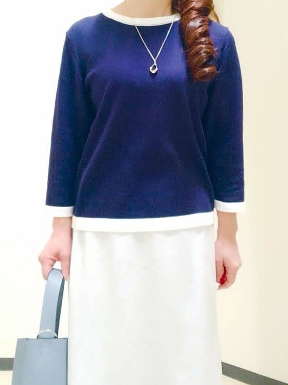 花さんの「Reflect｜【アンサンブル可】バイカラーカーディガン」を使ったコーディネート
