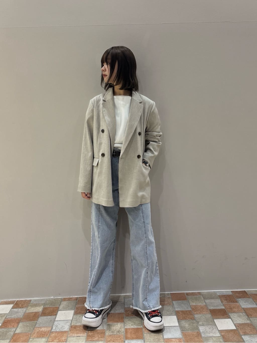 みゆさんの「INDIVI｜ダブルブレストオーバージャケット」を使ったコーディネート