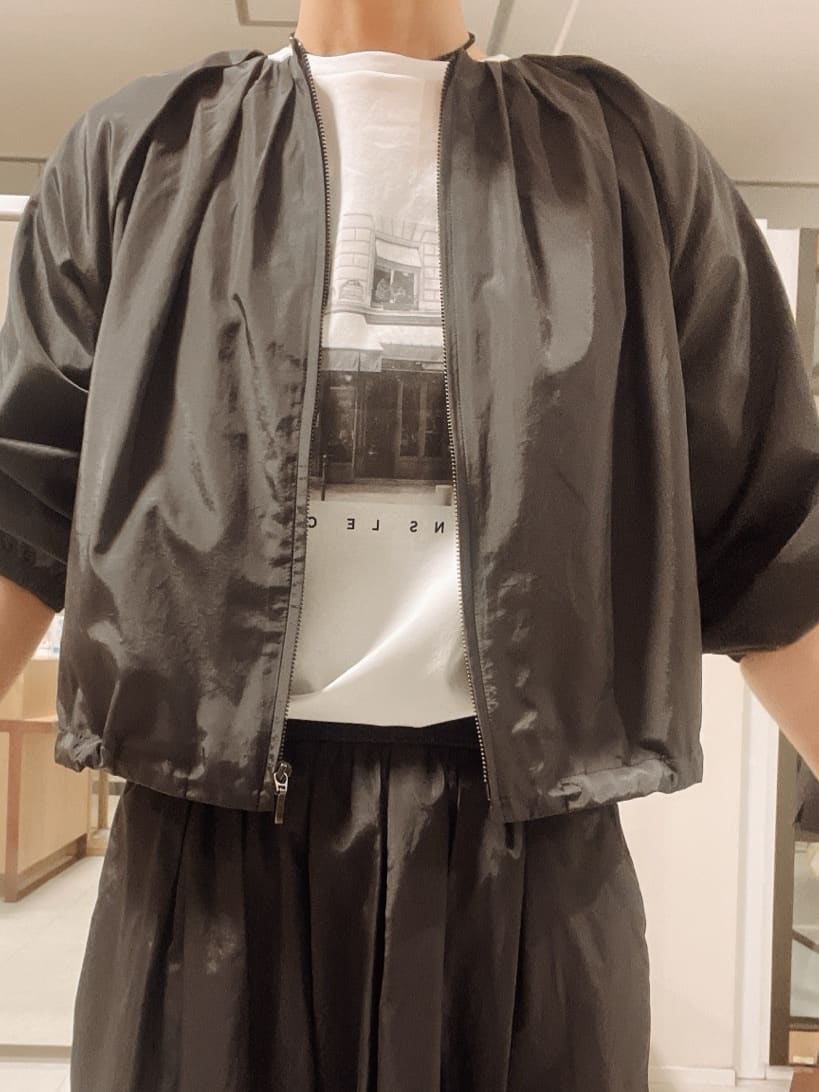 IWAMOさんの「UNTITLED｜◆【セットアップ可/はっ水】シャイニータイプライターブルゾン」を使ったコーディネート